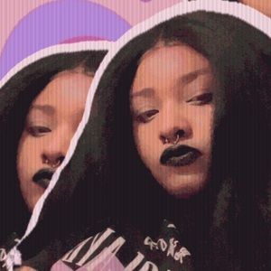 Meet your Posher, Stacie